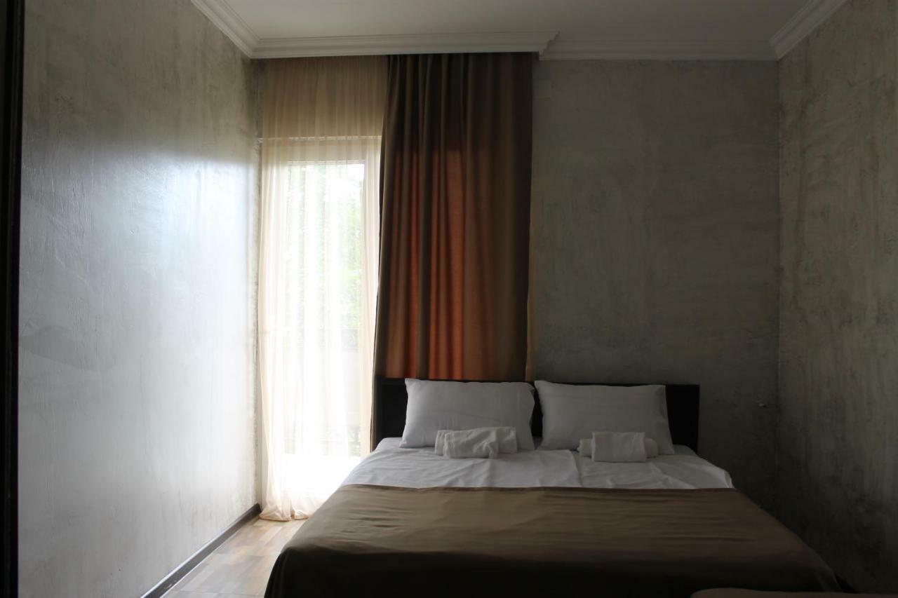 Hotel Progress Batumi Luaran gambar