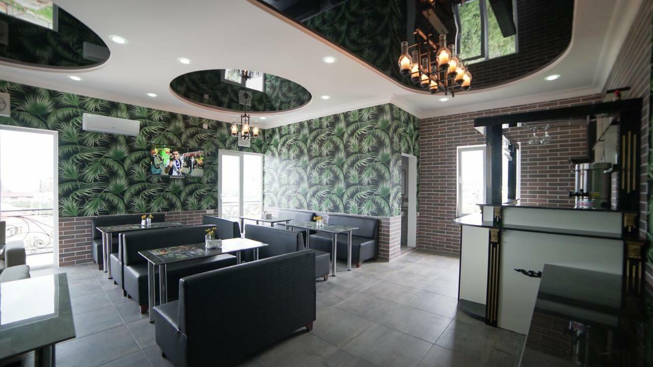 Hotel Progress Batumi Luaran gambar