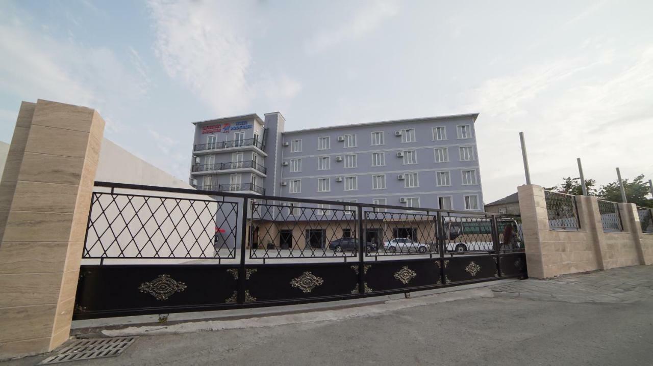 Hotel Progress Batumi Luaran gambar