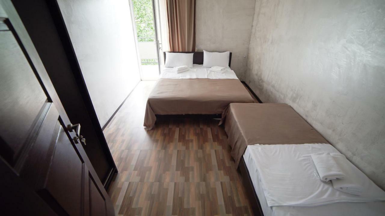 Hotel Progress Batumi Luaran gambar