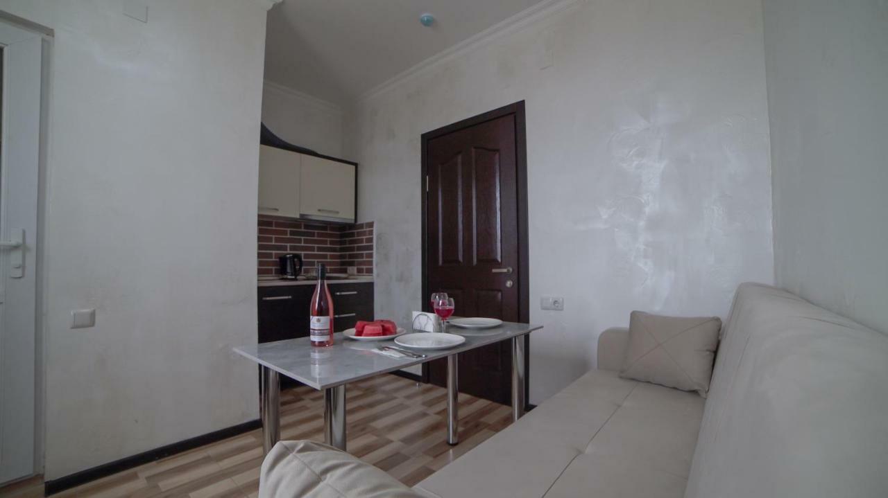 Hotel Progress Batumi Luaran gambar