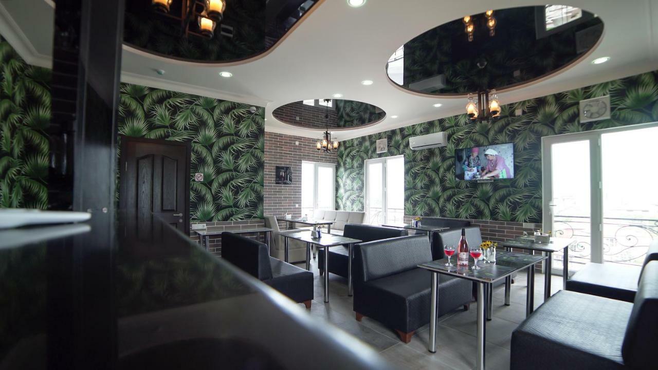 Hotel Progress Batumi Luaran gambar