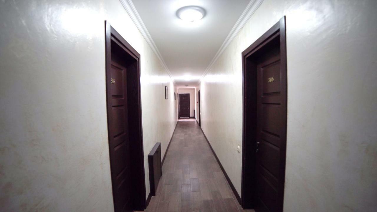 Hotel Progress Batumi Luaran gambar