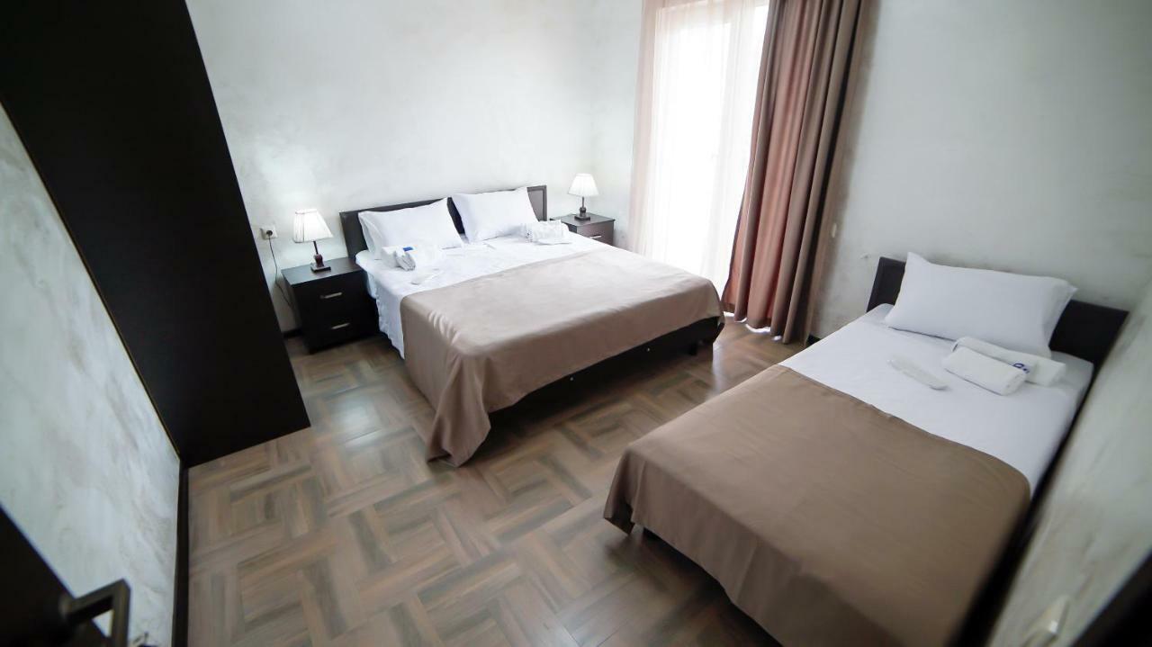 Hotel Progress Batumi Luaran gambar